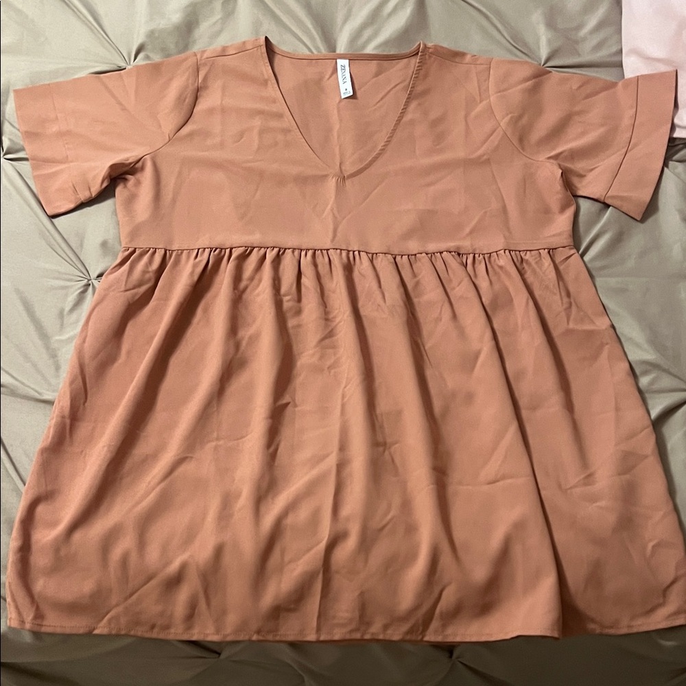 Zenana Outfitters Women's V-Neck Tan Tunic